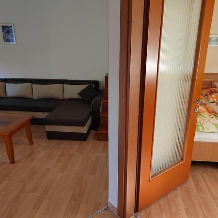 Garda Wellness Apartmanhaz Hévíz Екстериор снимка