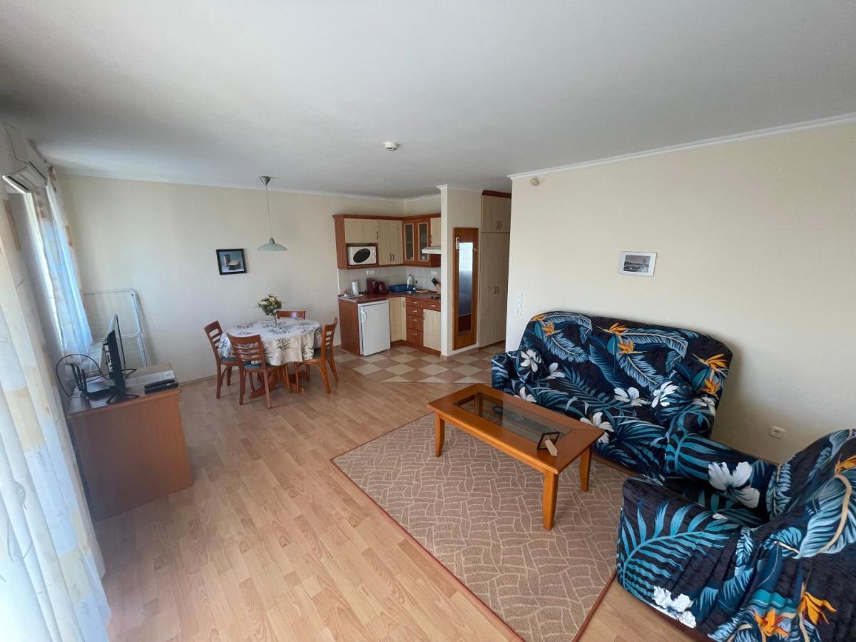 Garda Wellness Apartmanhaz Hévíz Екстериор снимка