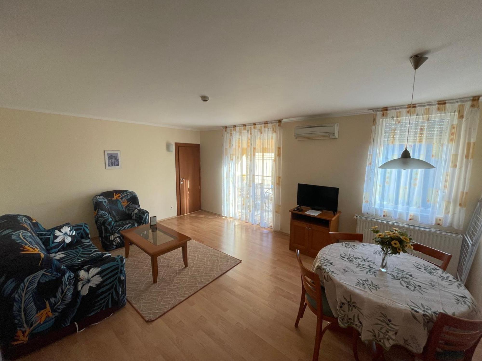 Garda Wellness Apartmanhaz Hévíz Стая снимка