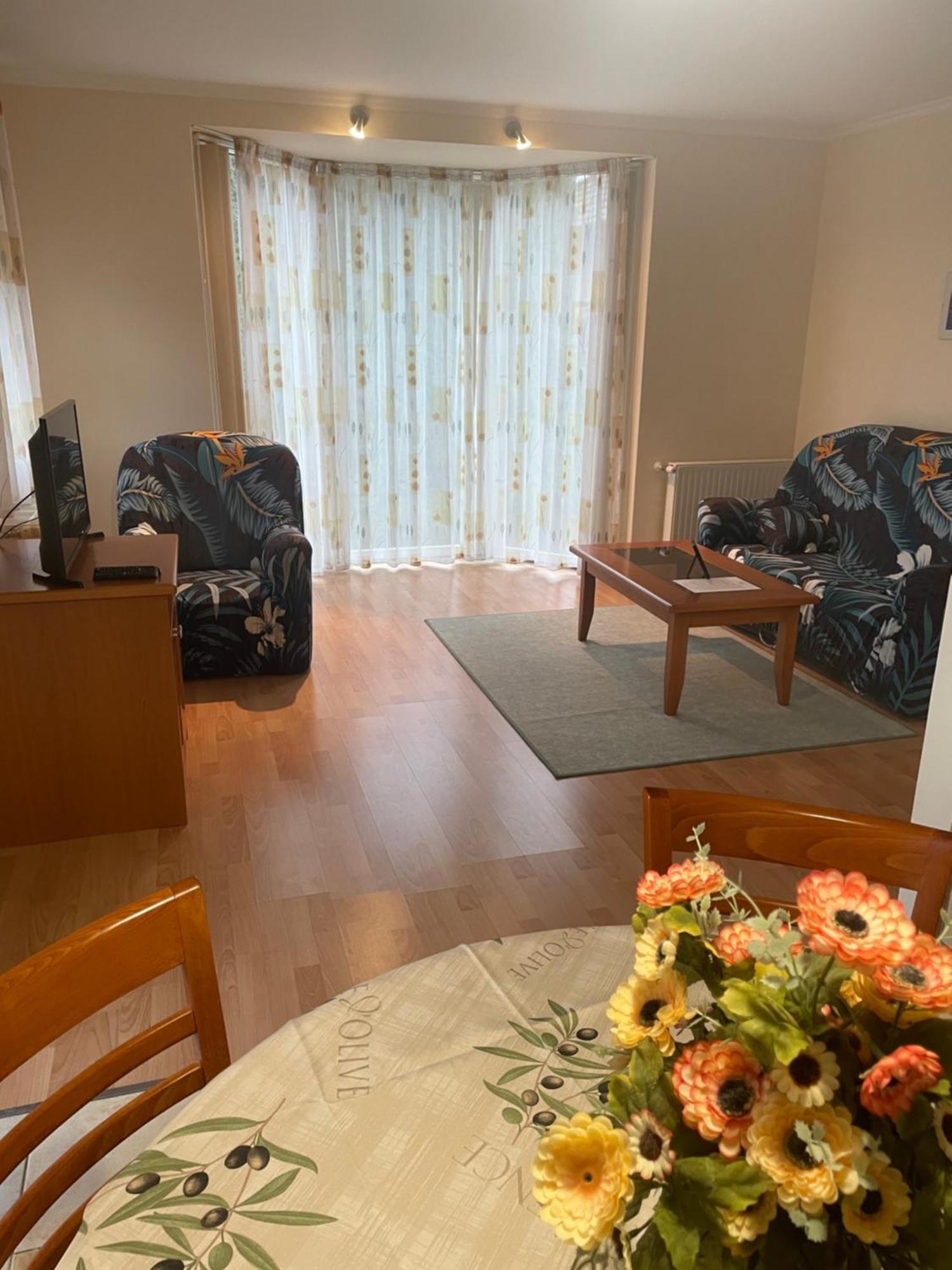 Garda Wellness Apartmanhaz Hévíz Стая снимка